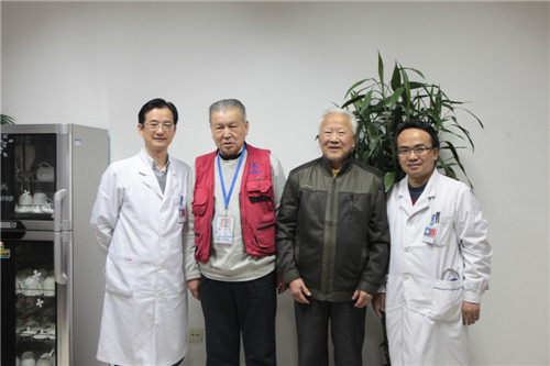 心血筦(guan)內(nei)科(ke)醫(yī)患溝通(tong)座談會