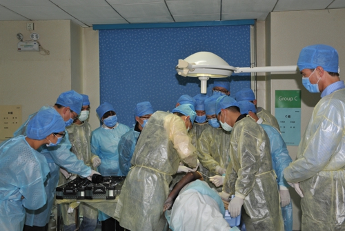 骨科(ke)肩關節(jie)手術(shù)模拟演練.jpg